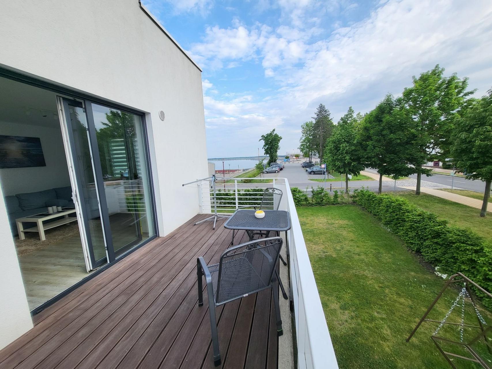 FeWo "Seeblick" mit Balkon Foto 9